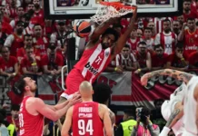 Ο Ολυμπιακός στην Κορυφή της Ευρώπης για 4η φορά στην ιστορία του – Ξέφρενοι πανηγυρισμοί των “Ερυθρόλευκων” μέσα στο «Telekom Center»