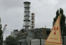 Ρωσικό χτύπημα στην “καρδιά” της Ουκρανίας: Το Ντνιπροπετρόβσκ φλέγεται μετά από χτύπημα σε κρίσιμο κέντρο υπερυψηλής τάσης – Φόβοι για ενεργειακή κατάρρευση και εκρήξεις δίπλα σε πυρηνικές εγκαταστάσεις προκαλούν παγκόσμια ανησυχία
